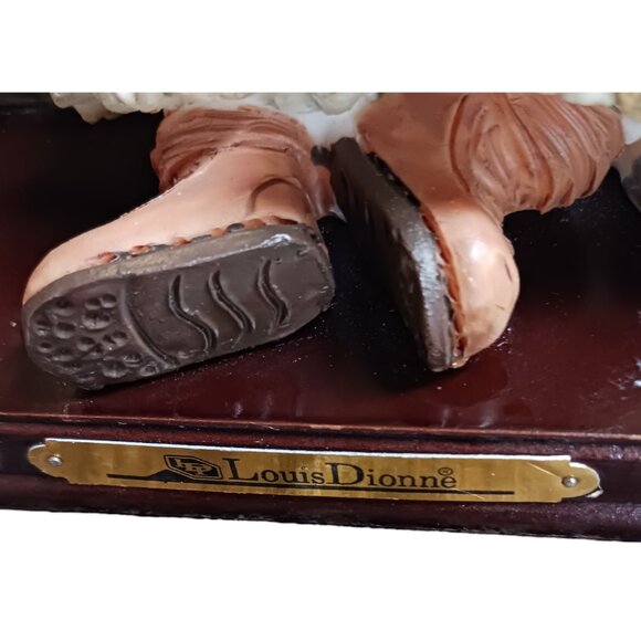 Louis Dionne Vintage Collectible Resin Figurine: "Girl Reading to Her Dolly" - Picture 12 of 13